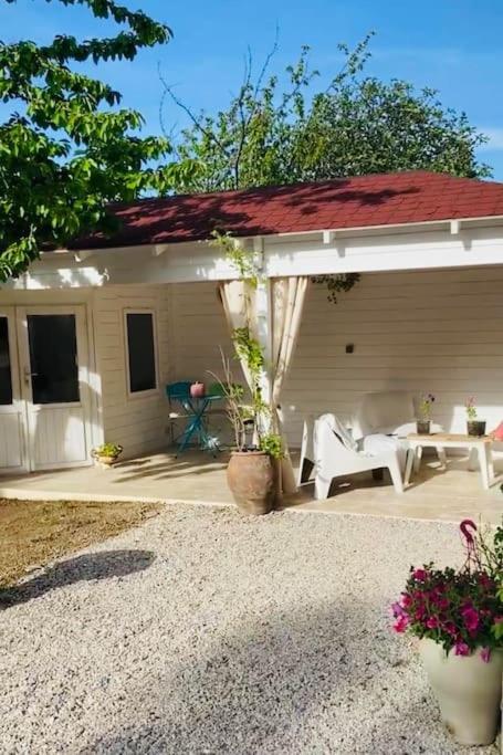 Maison Avec Jardin Et 3 Petits Chats , Proche Du Chateau Lacoste Le Puy-Sainte-Réparade Exterior foto